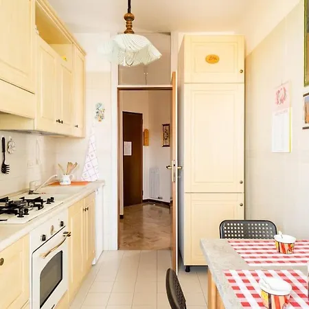 Casa De Rocco No Check In After 19 00 Apartment Brescia